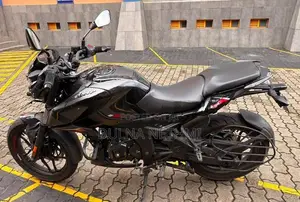 Bajaj Pulsar N160 2024