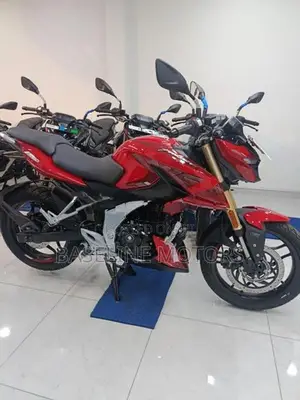 Bajaj Pulsar N160 Premium 2026