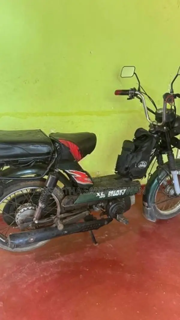 TVS XL Super 2011