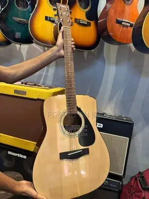 Yamaha F310 Guitar