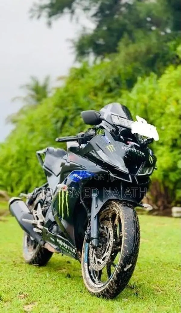 Yamaha R15 v3 2019