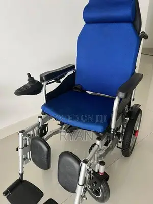 Electric wheelchair