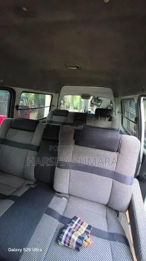 Nissan Vanette Lion Face High Roof 2000