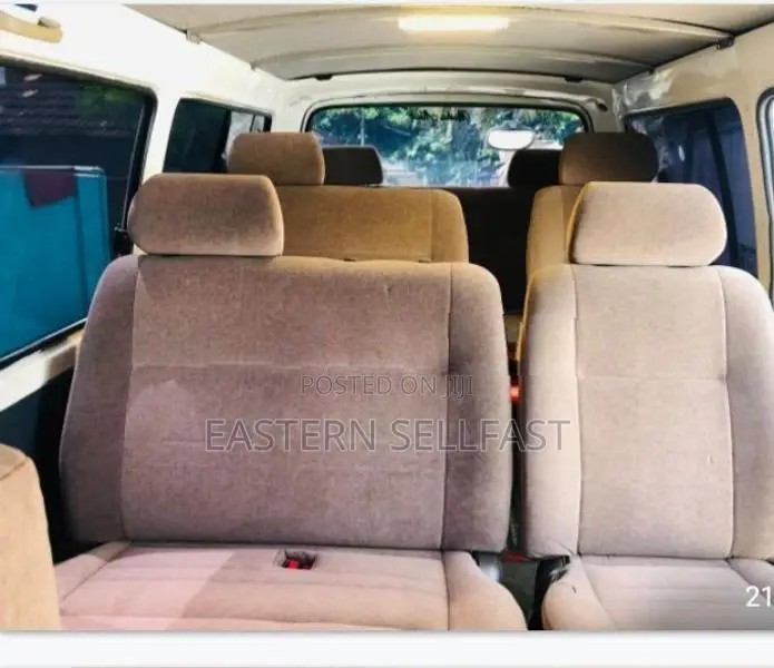 Toyota Hiace LH103 1995