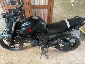 Yamaha FZS V1 2011