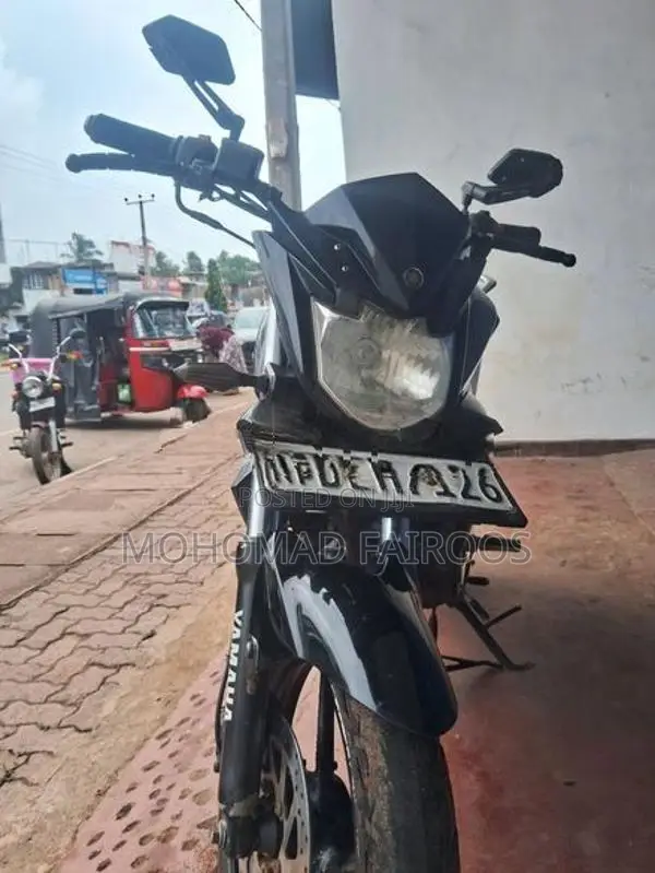 Yamaha FZ S 2016