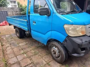 Micro Loader 717 2014
