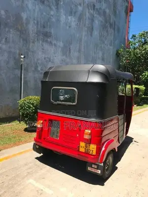 Bajaj RE 2009