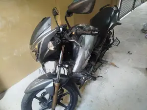 TVS Apache RTR 180 2013
