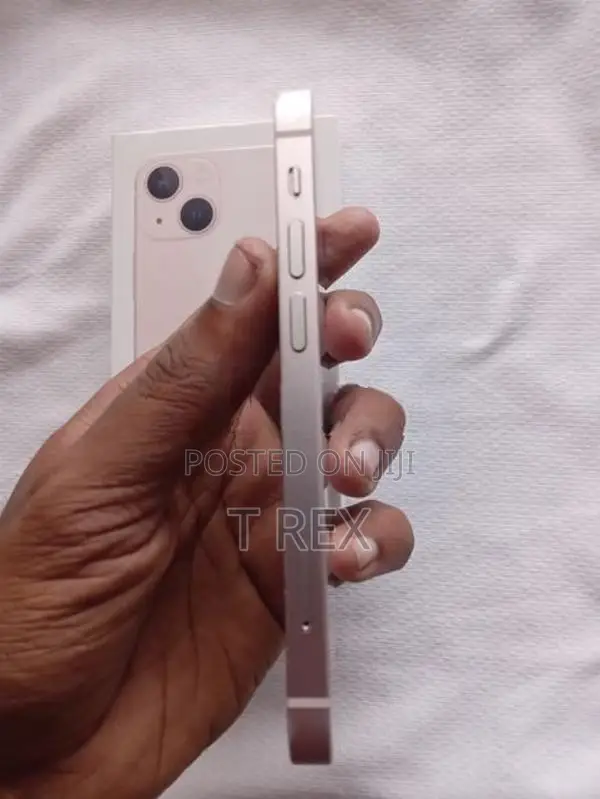 Apple iPhone 13 mini (Used)