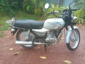 Bajaj Boxer 2003