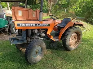 Kubota L2202 1985