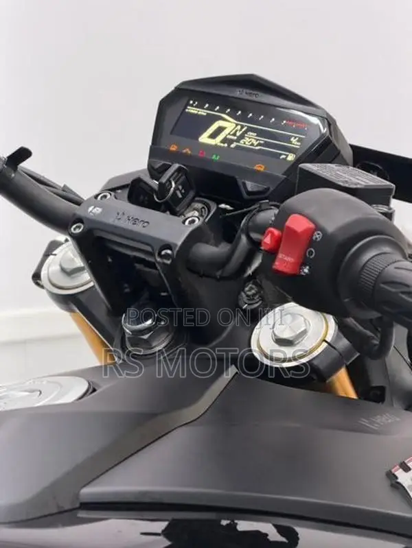 Hero Hunk 160R 2026