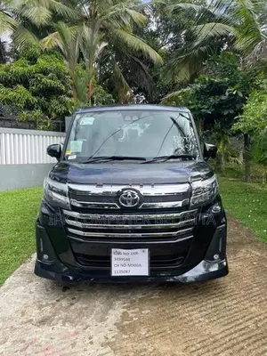 Toyota Roomy 2024