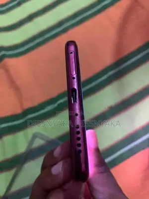 Vivo V50 (Used)