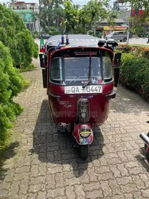Bajaj RE GooD 2005