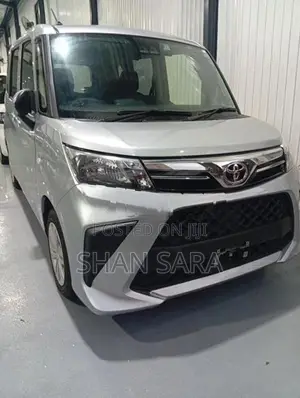 Toyota Roomy x 2024