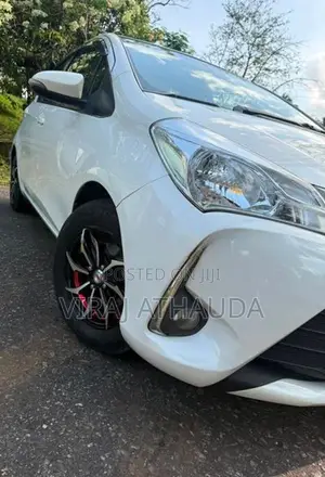 Toyota Vitz 2017