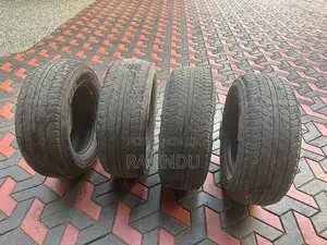 265/65R/17 Used Tyre Set