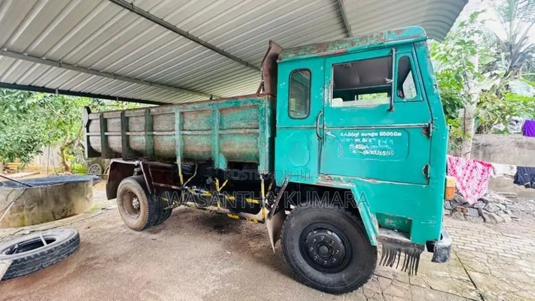 Ashok Leyland Comet Trim 2005