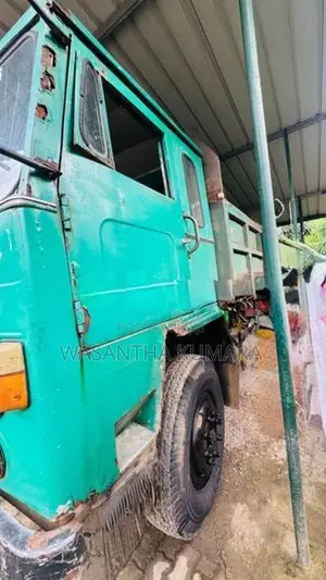 Ashok Leyland Comet Trim 2005