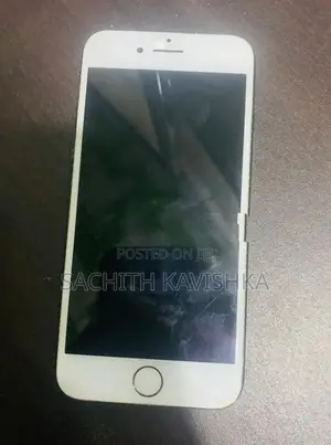 Apple iPhone 7 128GB (Used)