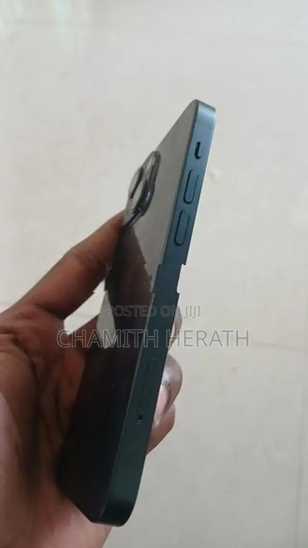 Apple iPhone 13 mini (Used)