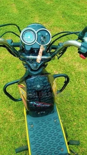 TVS XL 100 2020