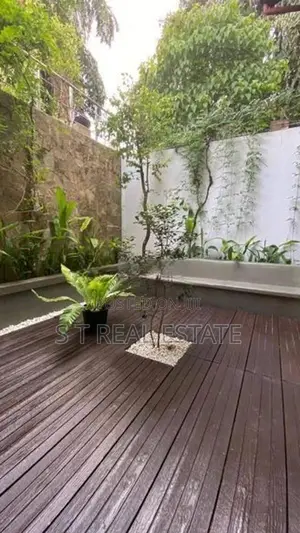 Almost Brand New Luxury 3 Story House For Sale In Nawala