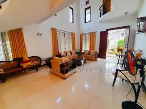Designed 03 Story House With 18 P Sale In Ethulkotte