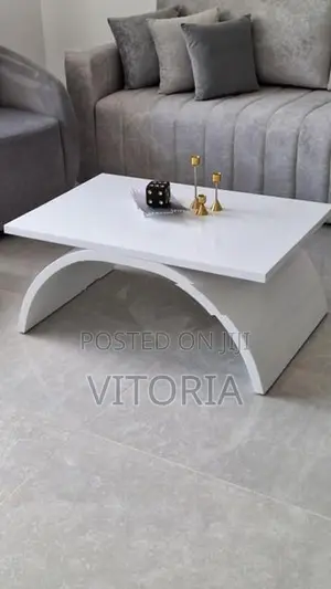 MAHAGONY WHITE COFFEE TABLE