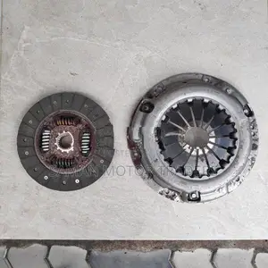 Toyota CM75 Truck Clutch Plate with Pressure