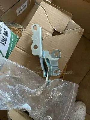 Toyota Hilux Vigo Bonnet Hinge