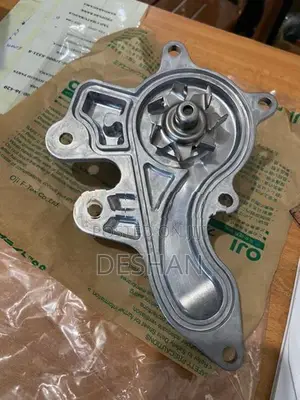 Toyota CHR Engine Coolent Pump waterpump ( Brand New)
