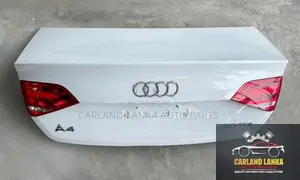 Audi A4 B8 2.0 Auto (2011) - Complete Boot Lid
