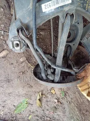 Benz W124 W210 W202 Rear difaranshall Axle frame with rubber mount arm