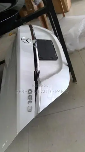 Mercedes-Benz C Class Dicky Door