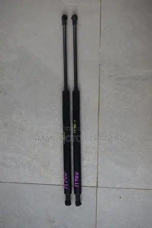 Toyota Roomy / Tank Dickey Door Shock
