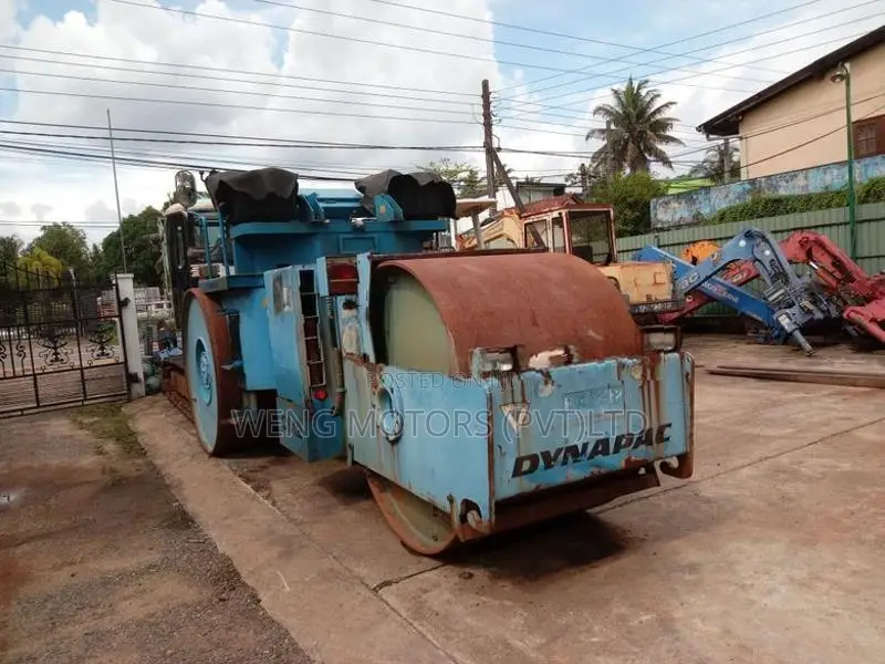 Dynapack 12 Ton Road Roller
