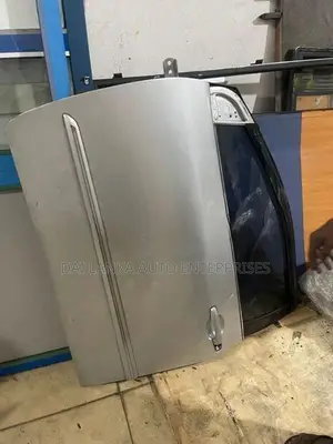 Toyota Corolla 141 Door Panel