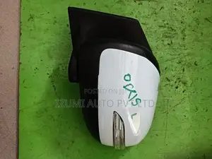 Daihatsu Mira LA 300 Left Side Winker Mirror