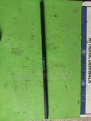 Nissan N16 Front Left weather strip
