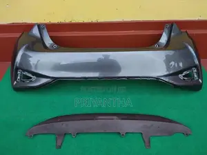 Toyota Vitz Ksp130 Raer Buffer/Garnish