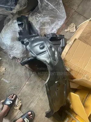 Toyota Prius 20 Fender Inner Guard