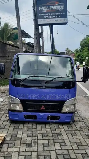 Mitsubishi Canter Crew Cab Cabin
