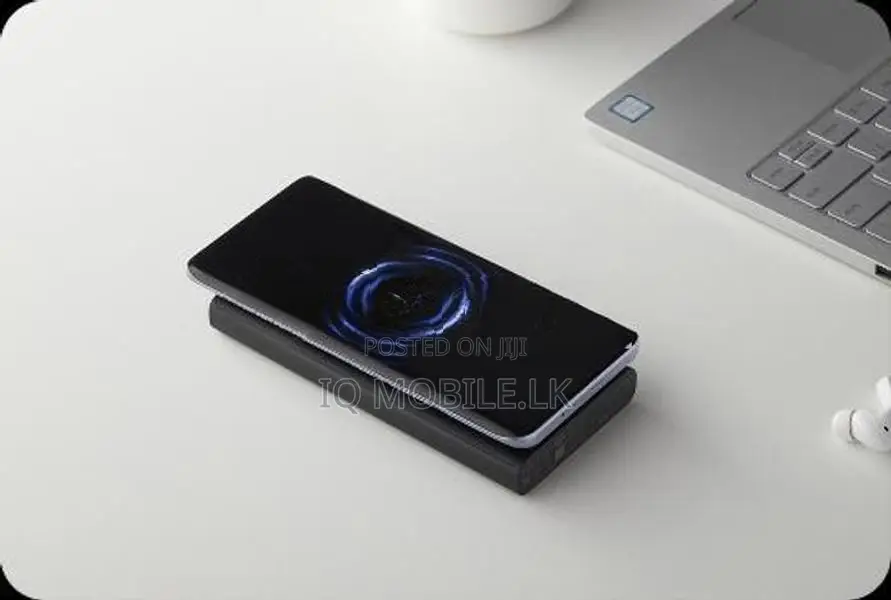 Xiaomi Mi Wireless Power Bank 22.5W Fast Charging 10000mAh Essential