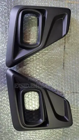 Suzuki Wagon R Frog Light Cowl (MH95S)