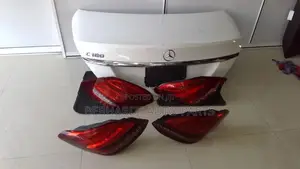 Mercedes Benz C Class Dickey Door