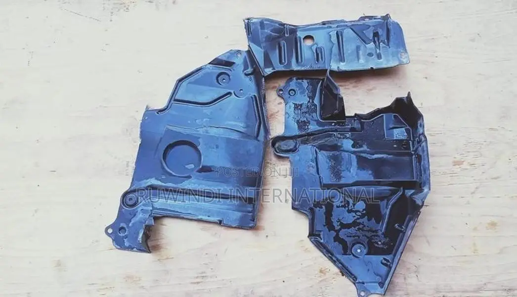 Nissan X Trail NT30 Engine Under Guard Set