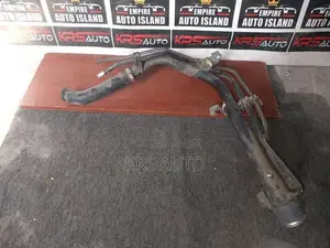 Toyota Vitz KSP 90 Petrol Neck